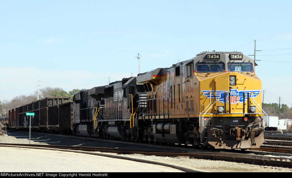 UP 7434 sits beside the tower in Glenwood Yard